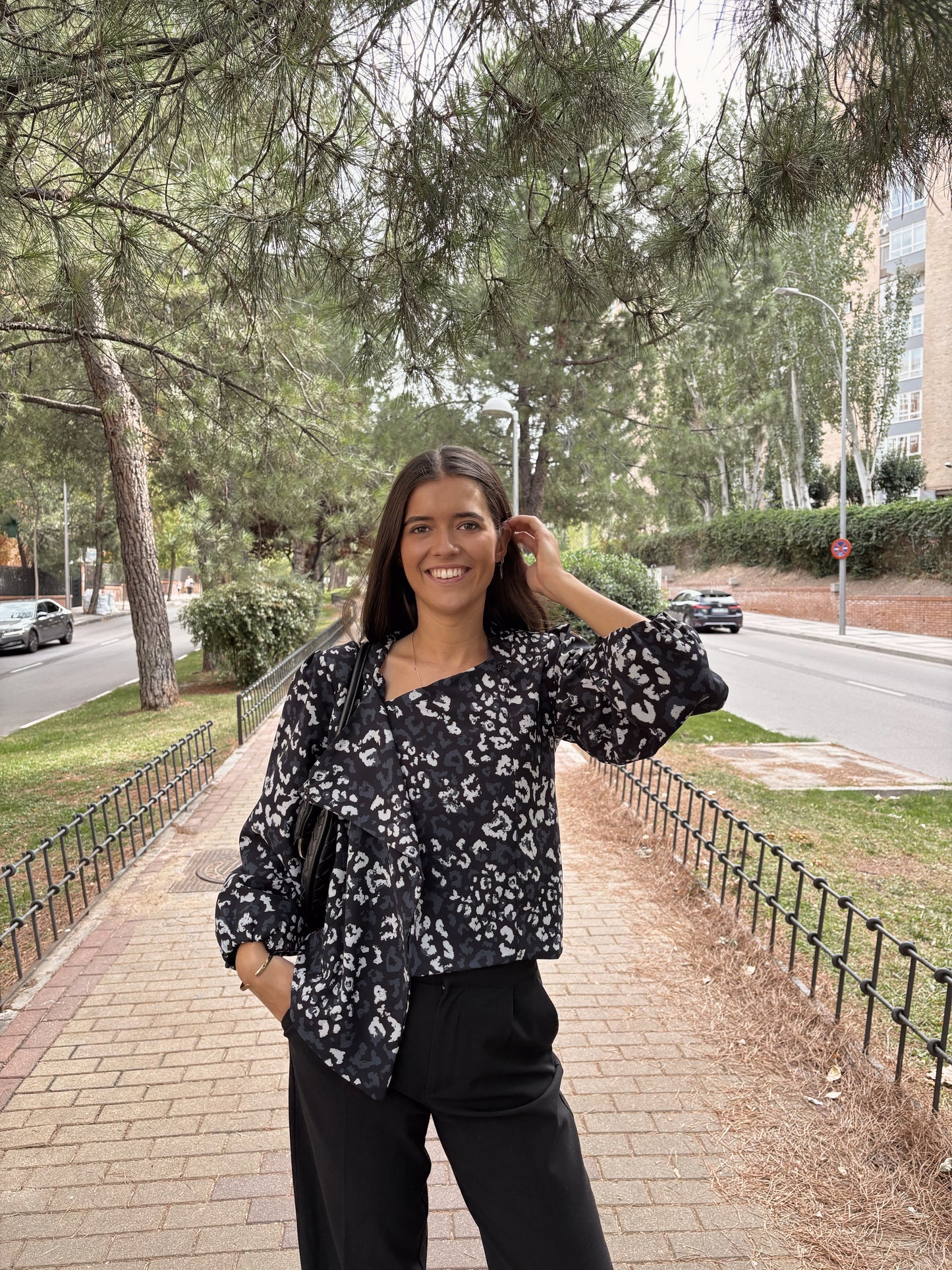 Chaqueta cuadrada leopardo azul